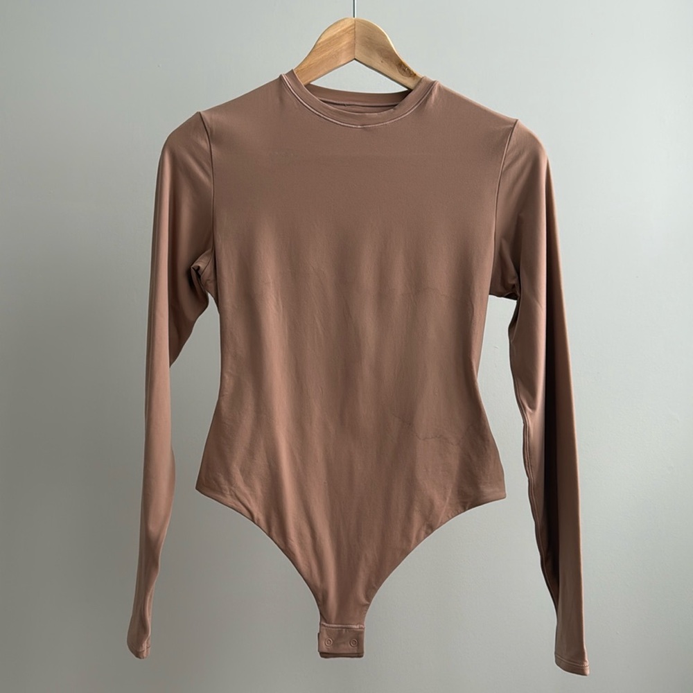 SKIMS ‘Fits Everybody’ Long-sleeve Crewneck Bodysuit